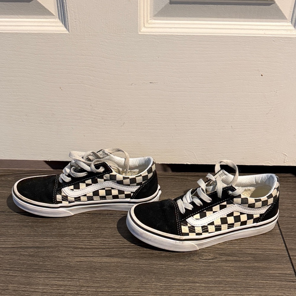 Vans Old Skool Classic Black and White Checkered Shoes